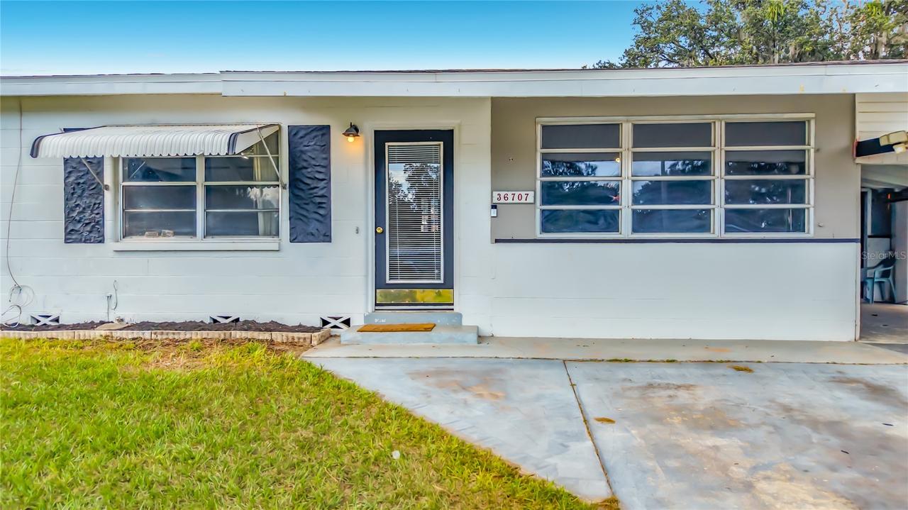 36707 Eden St., Zephyrhills, FL 33541
