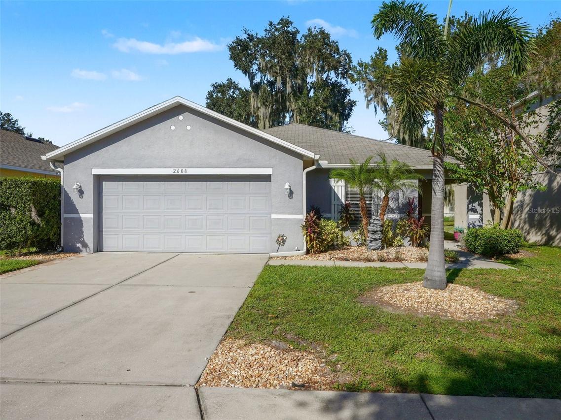 2608 Whitewood Rd., Mulberry, FL 33860