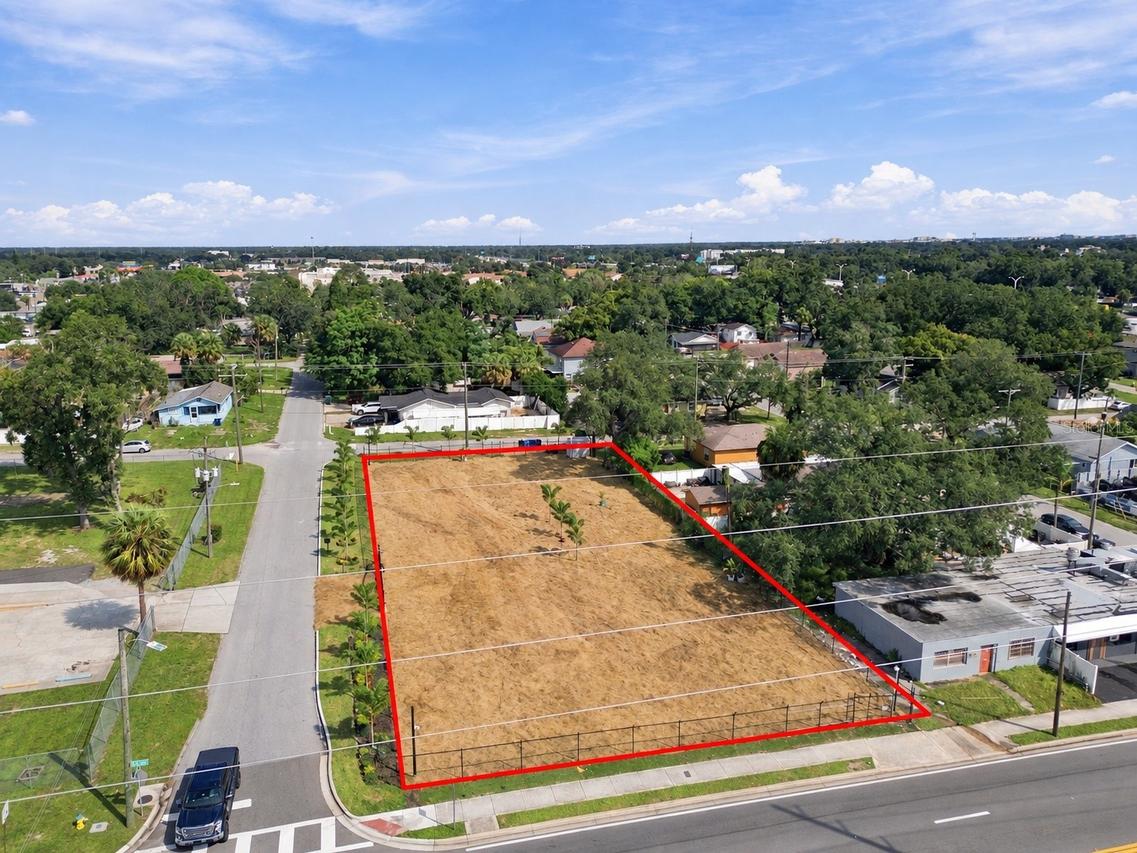 302 E Waters Ave., Tampa, FL 33604