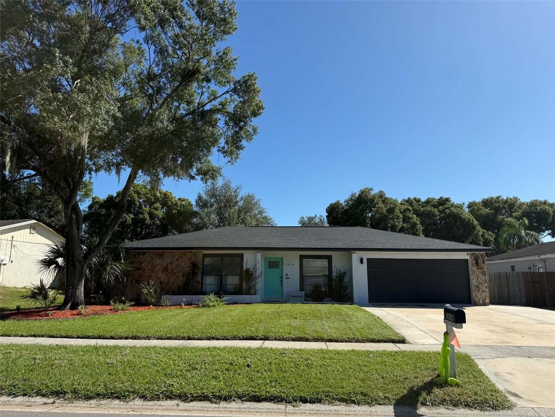 3414 Cade Ln., Valrico, FL 33596