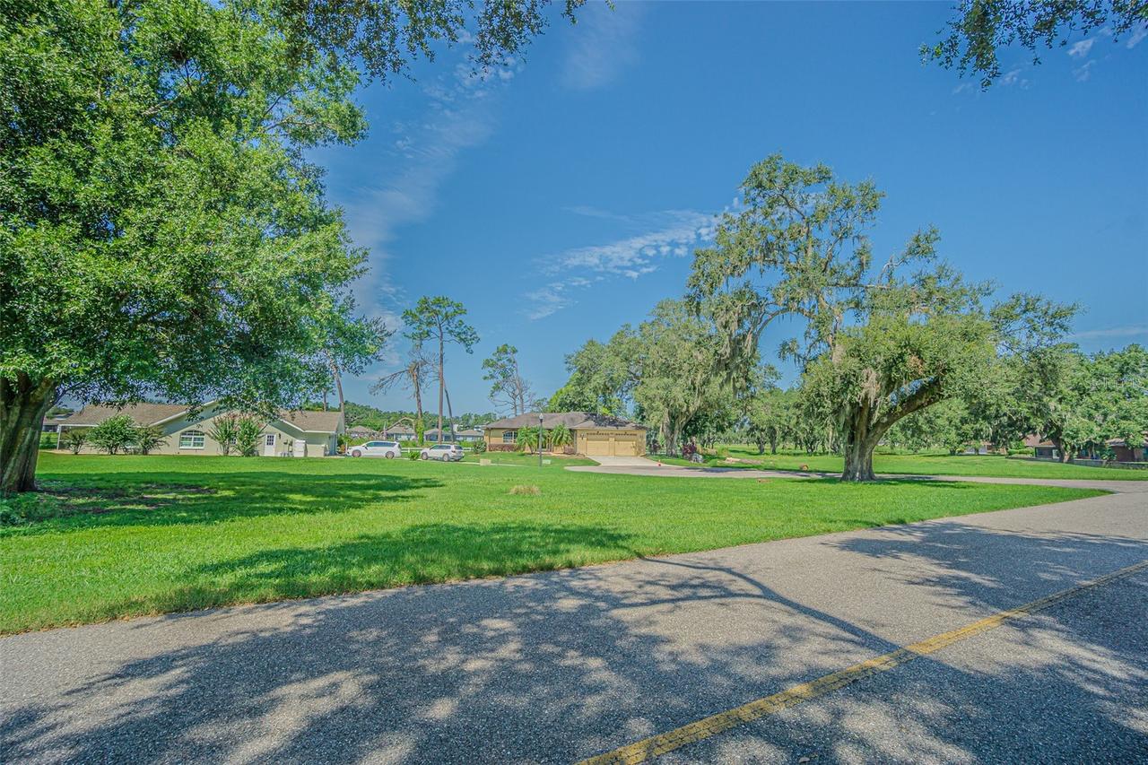 6453 Brentwood Dr., Zephyrhills, FL 33542