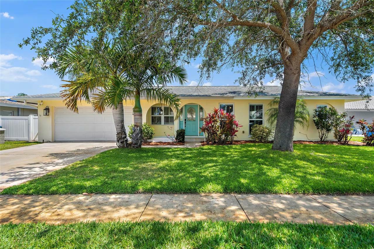 13195 N 87th Pl., Seminole, FL 33776
