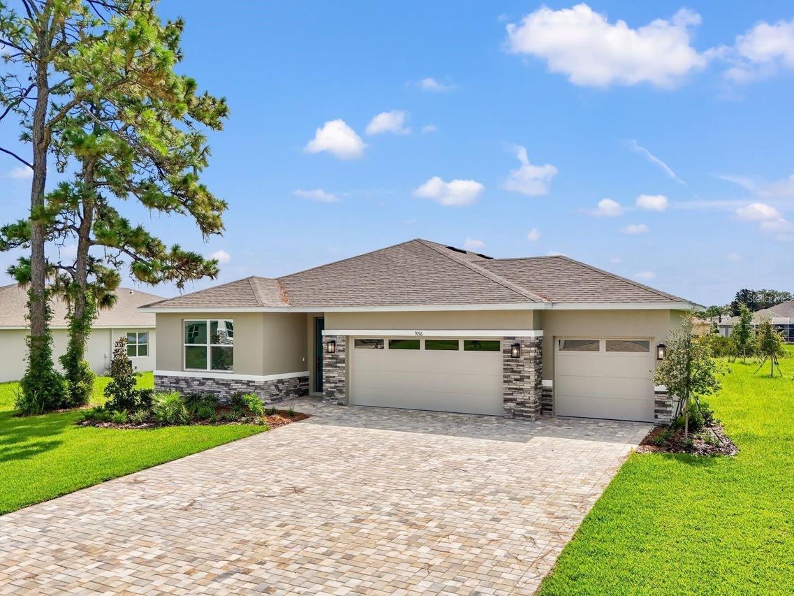 9196 Players Dr., Weeki Wachee, FL 34613