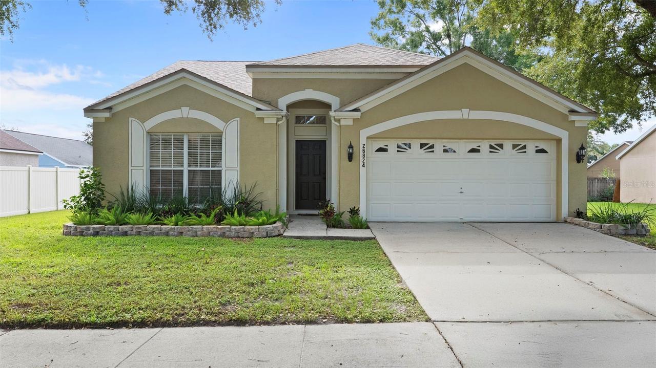 26824 Roseann Pl., Lutz, FL 33559