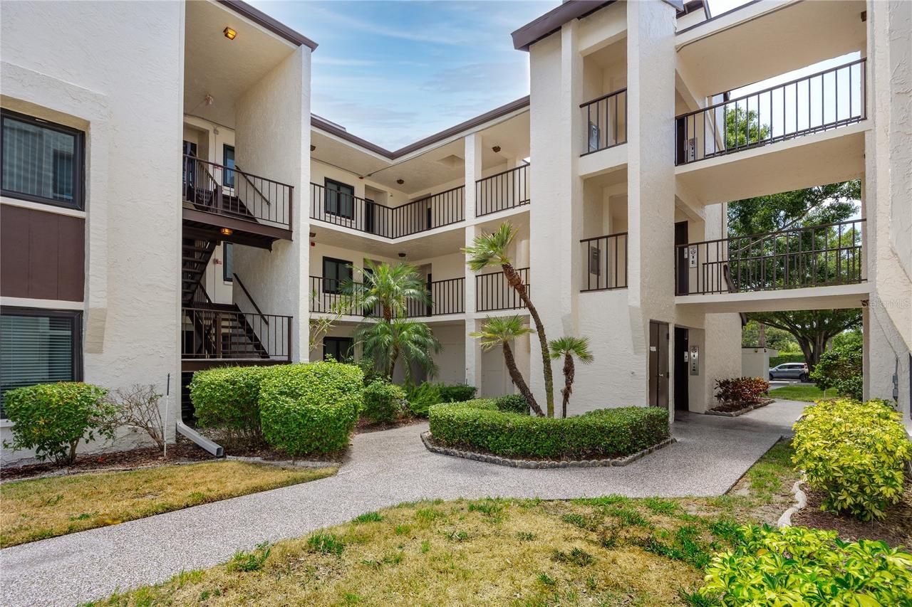 2207 Belleair Rd. #B30, Clearwater, FL 33764