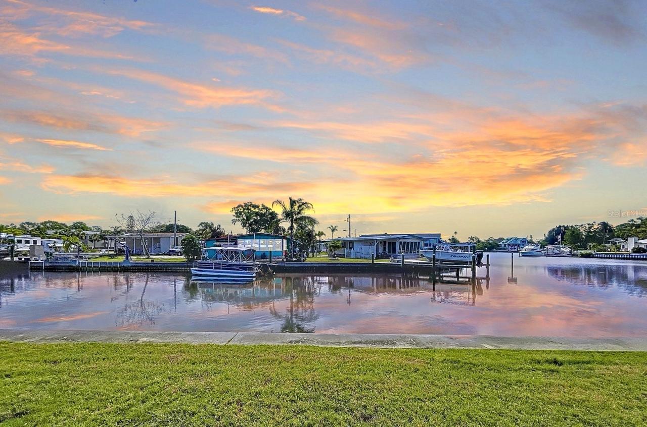 18 Yawl, Palm Harbor, FL 34683