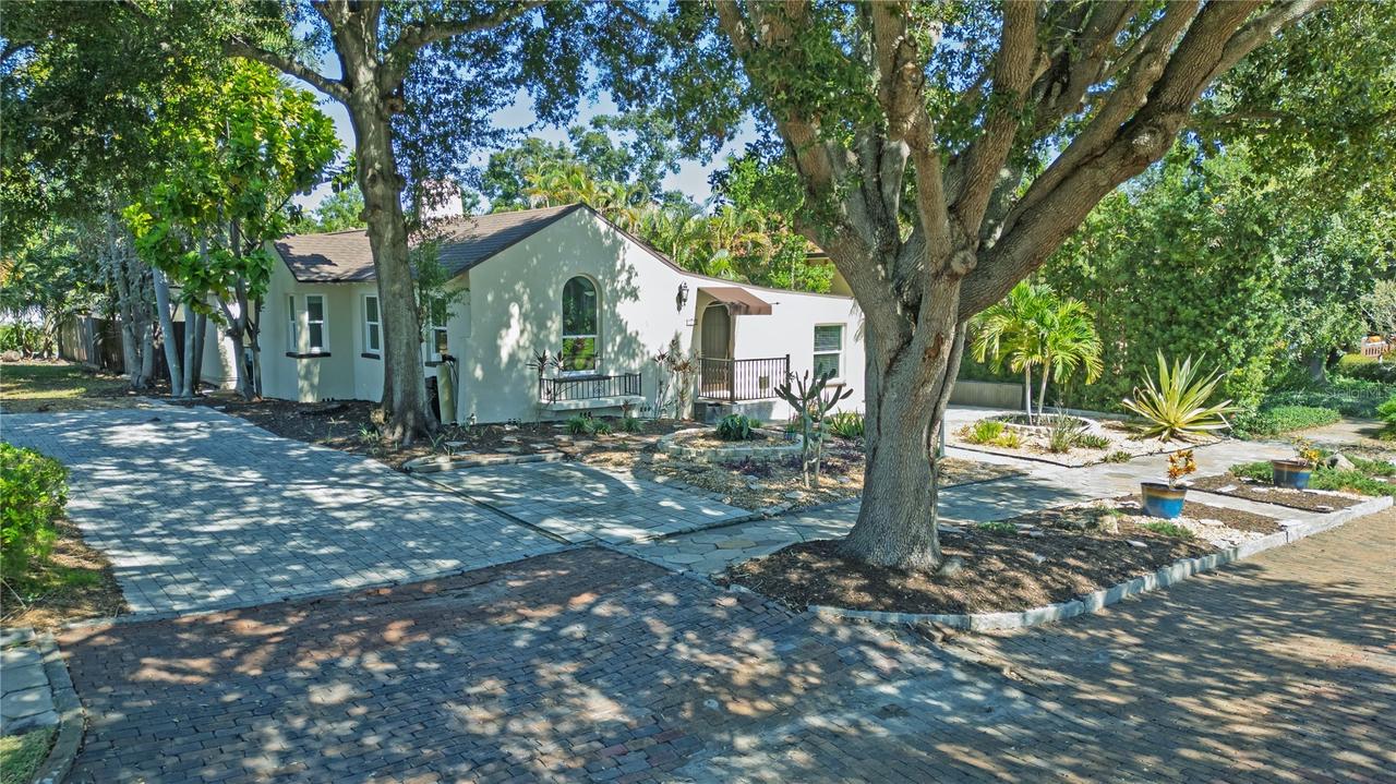 767 17th Ave., St Petersburg, FL 33704