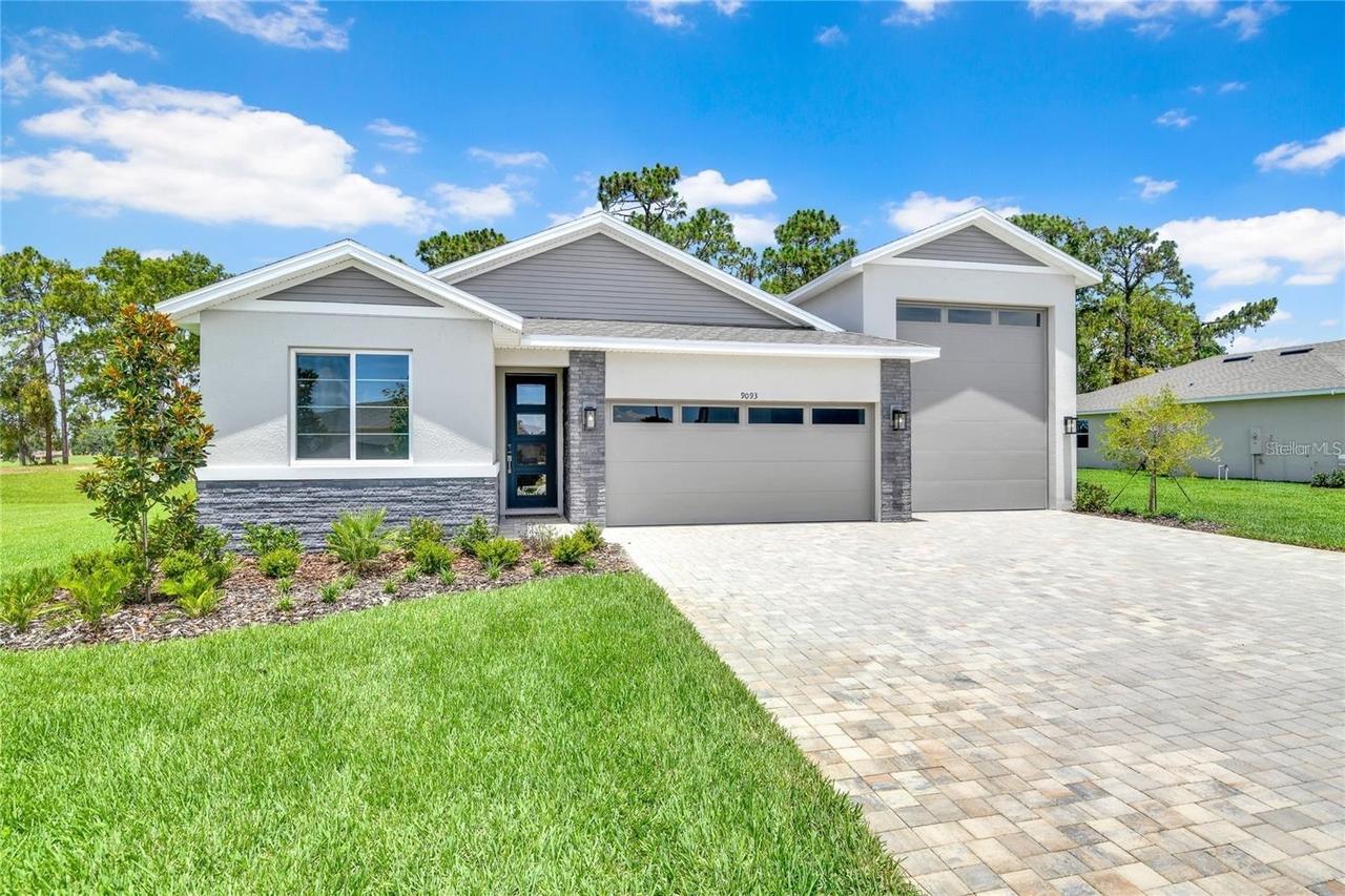 9093 Players Dr., Weeki Wachee, FL 34613