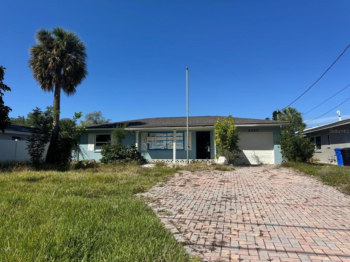 4990 Venetian Blvd., St Petersburg, FL 33703