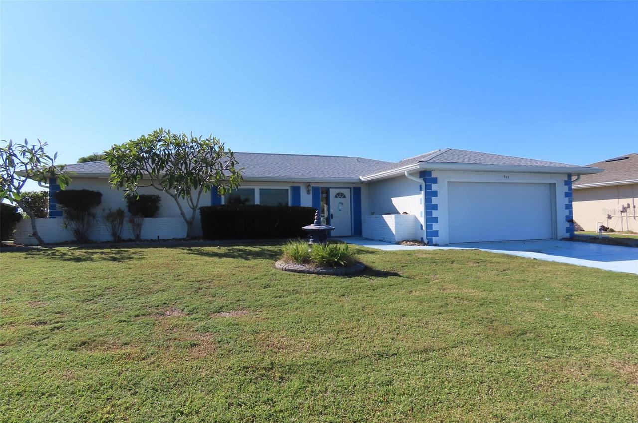 910 El Rancho Dr., Sun City Center, FL 33573