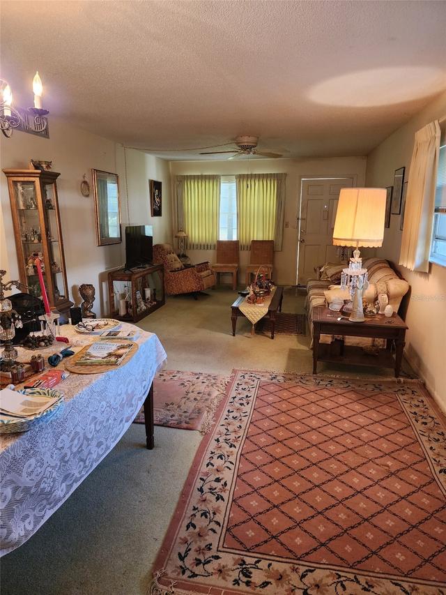 5725 12th Ave. #101D, St Petersburg, FL 33710