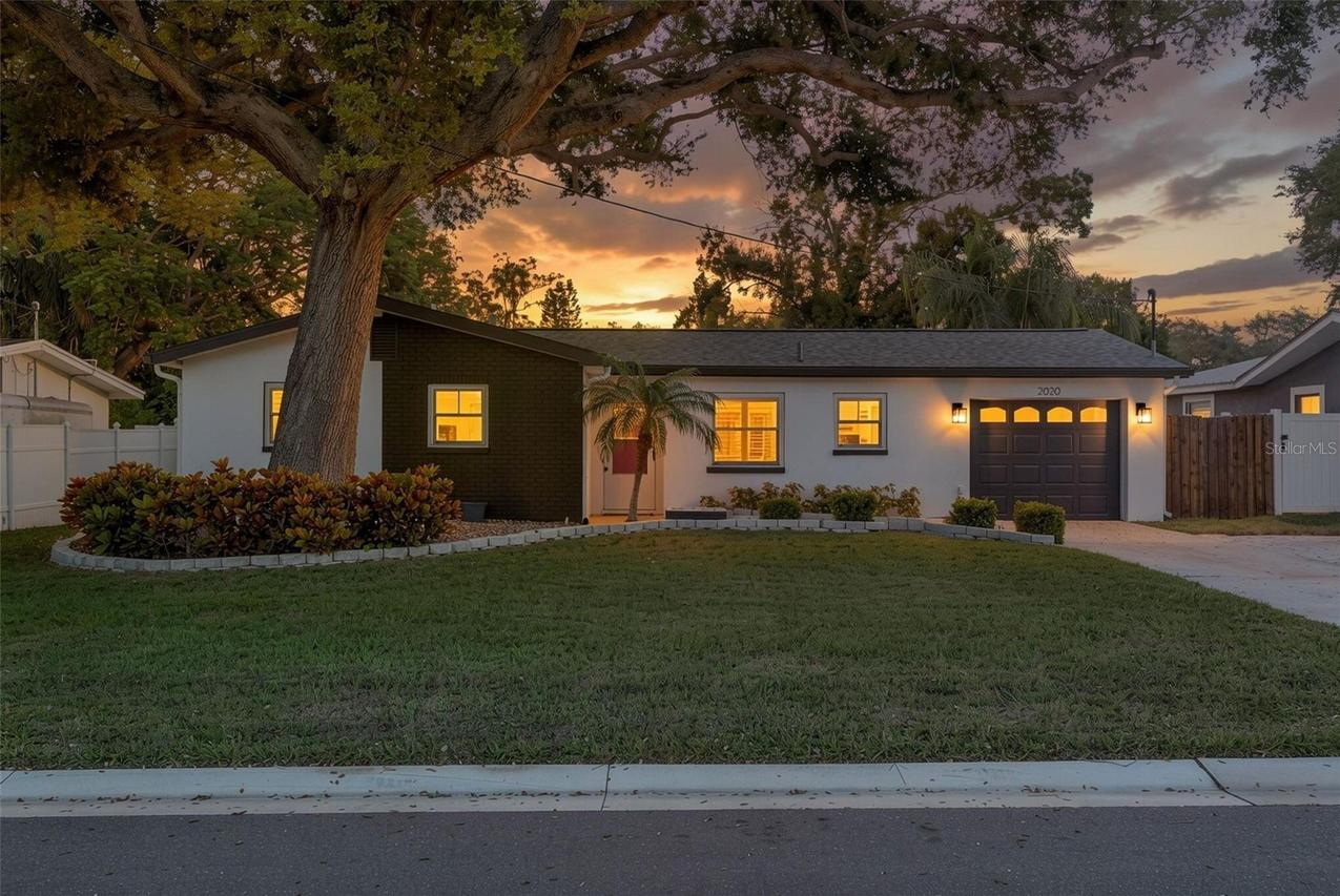 2020 Valley Dr., Dunedin, FL 34698