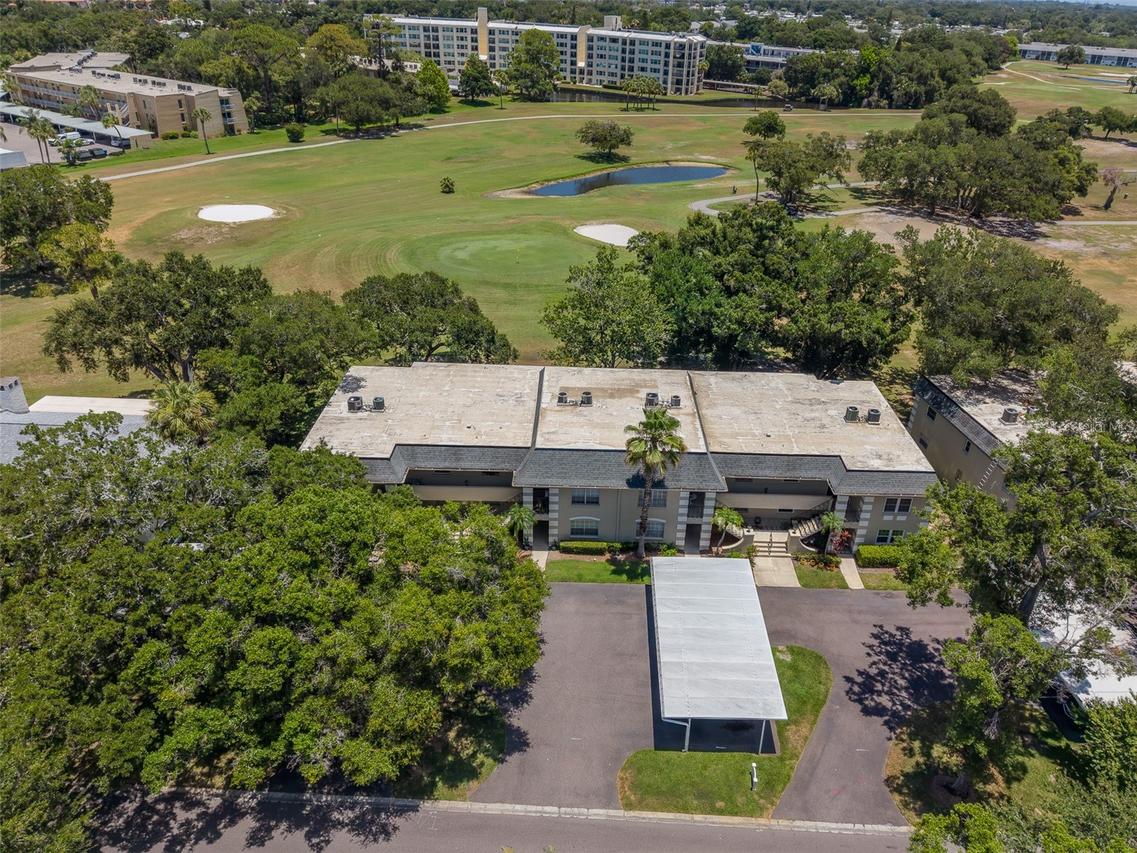 73 Country Club Dr., Largo, FL 33771