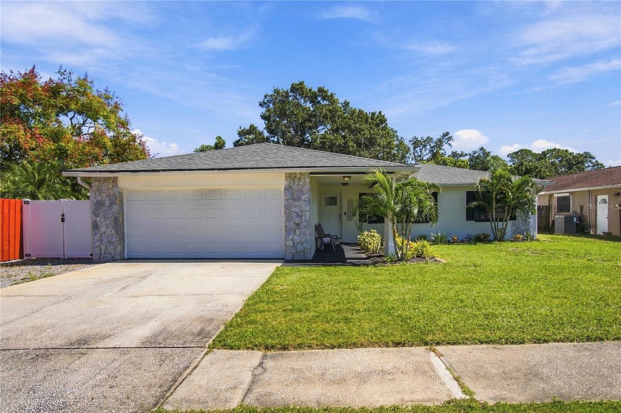 12805 98th St., Largo, FL 33773