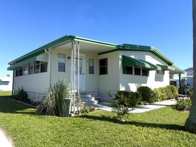 113 W Saint Lucia Loop, Apollo Beach, FL 33572