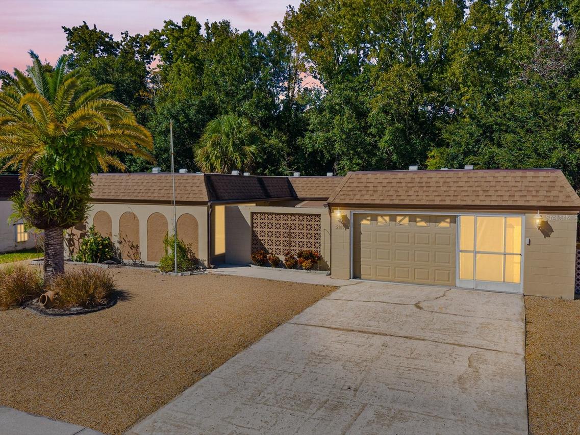 2835 Puma Dr., Holiday, FL 34690