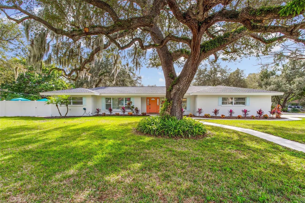 1749 Magnolia Dr., Clearwater, FL 33756