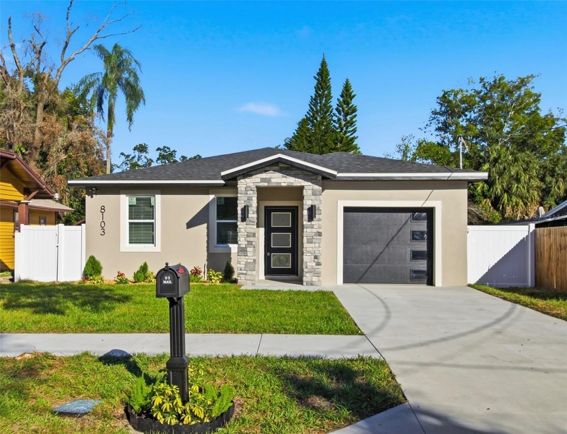 8514 N 12th St., Tampa, FL 33604