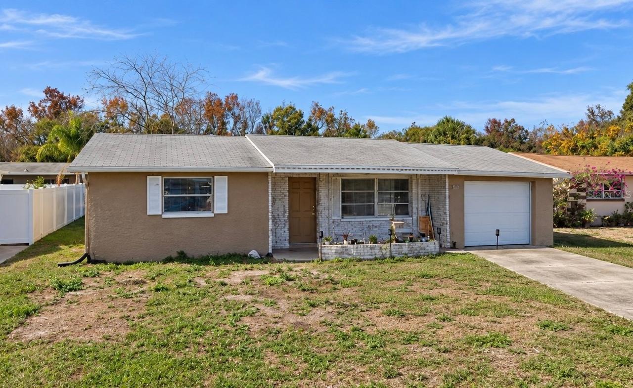 2835 Raven Dr., Holiday, FL 34690