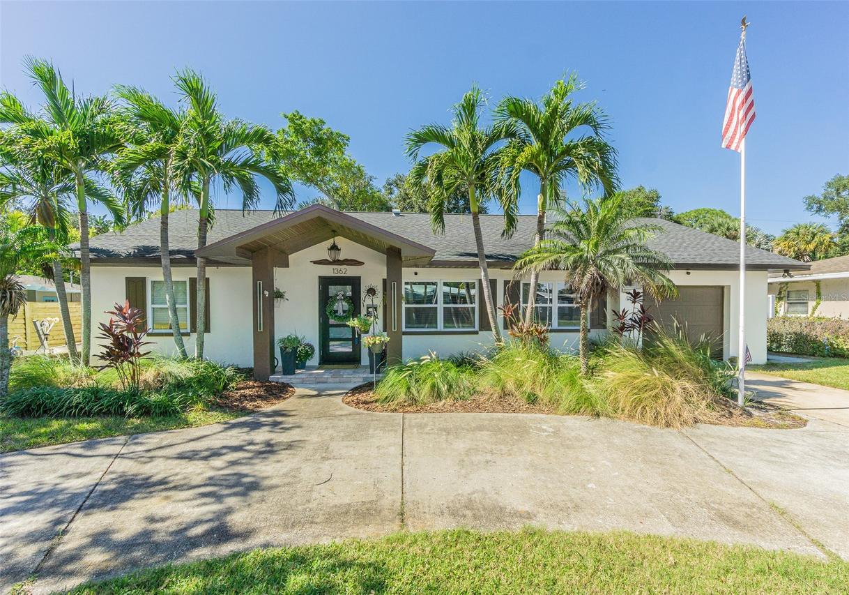 1362 Robinson Dr., St Petersburg, FL 33710