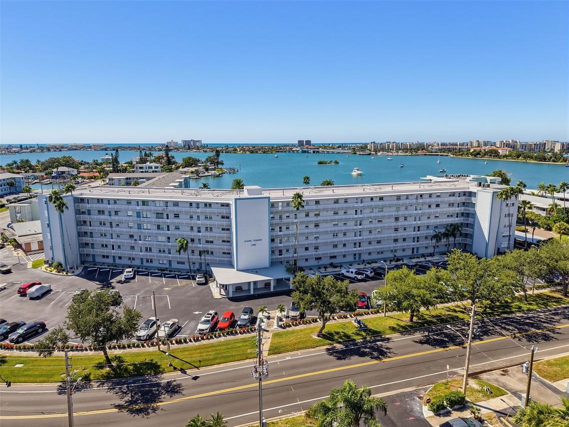 1868 Shore Dr. #511, South Pasadena, FL 33707