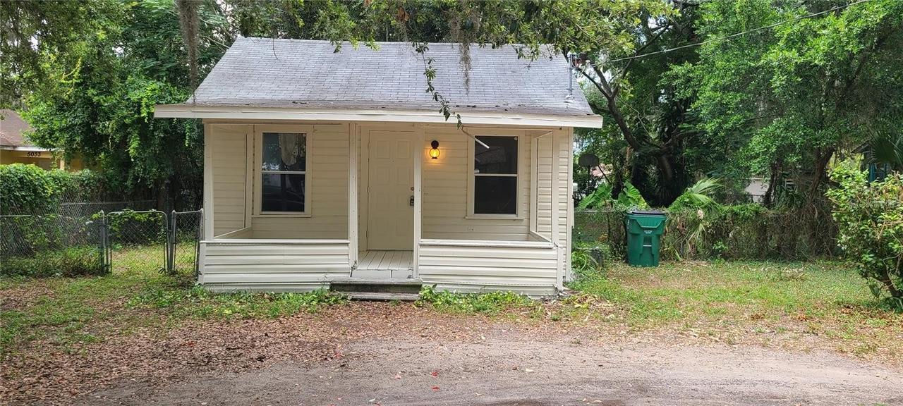 5035 6th St., Zephyrhills, FL 33542