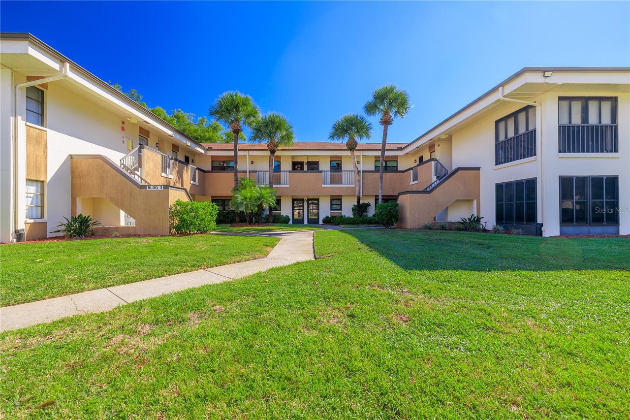 2700 Nebraska Ave. #3-103, Palm Harbor, FL 34684