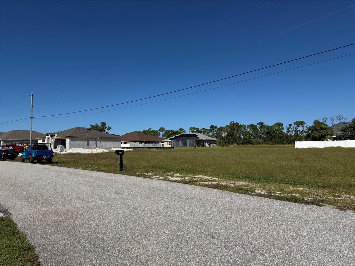 29 NW 33rd Ter. #40, Cape Coral, FL 33993