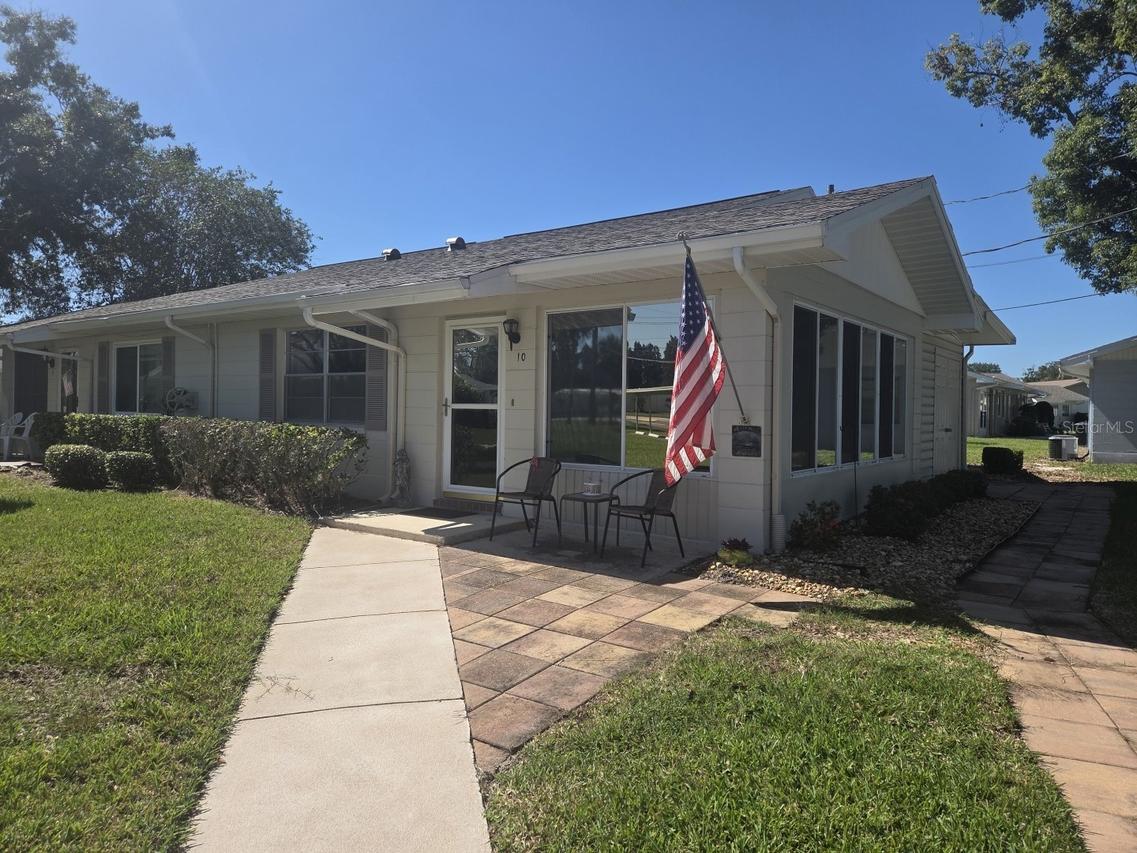 1902 Dandridge St. #10, Sun City Center, FL 33573