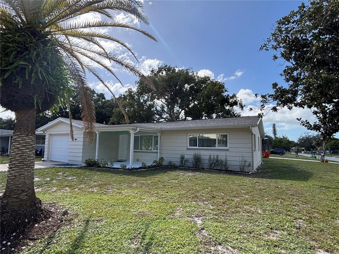 2069 Shadow Ln., Clearwater, FL 33763