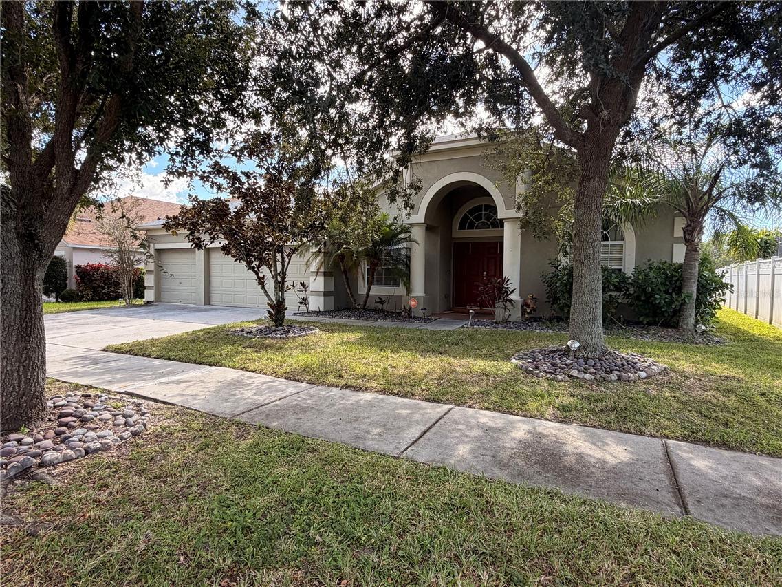 2642 Yukon Cliff Dr., Ruskin, FL 33570
