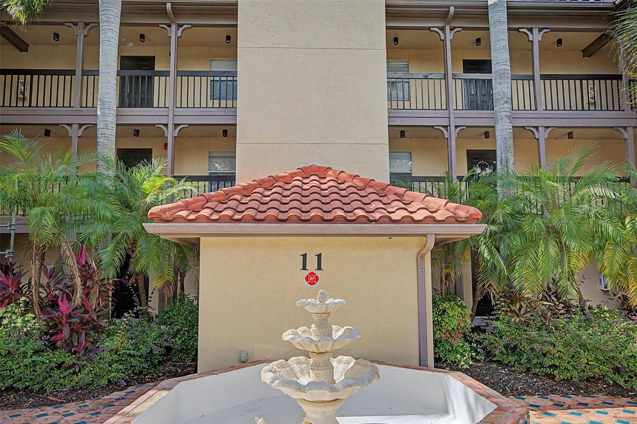 2400 Feather Sound Dr. #1125, Clearwater, FL 33762