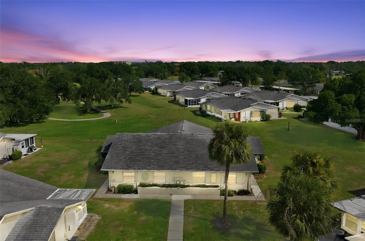 1905 Canterbury Ln. #8, Sun City Center, FL 33573