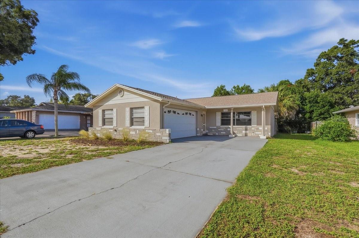 1510 Cromwell Dr., Tarpon Springs, FL 34689