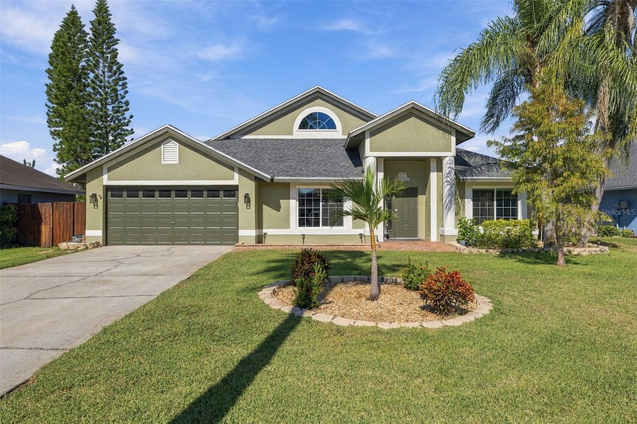 8708 Charming Knoll Ct., Tampa, FL 33635