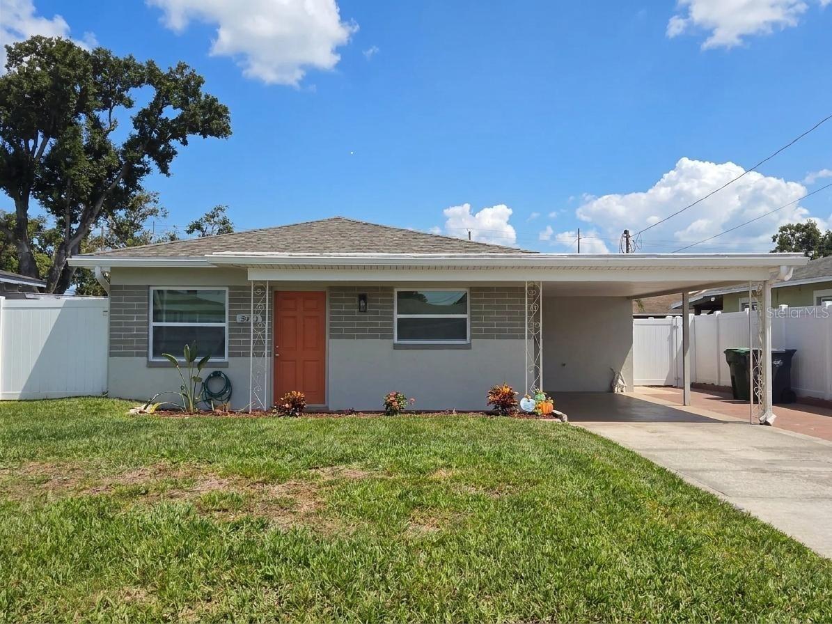 3321 W Braddock St., Tampa, FL 33607
