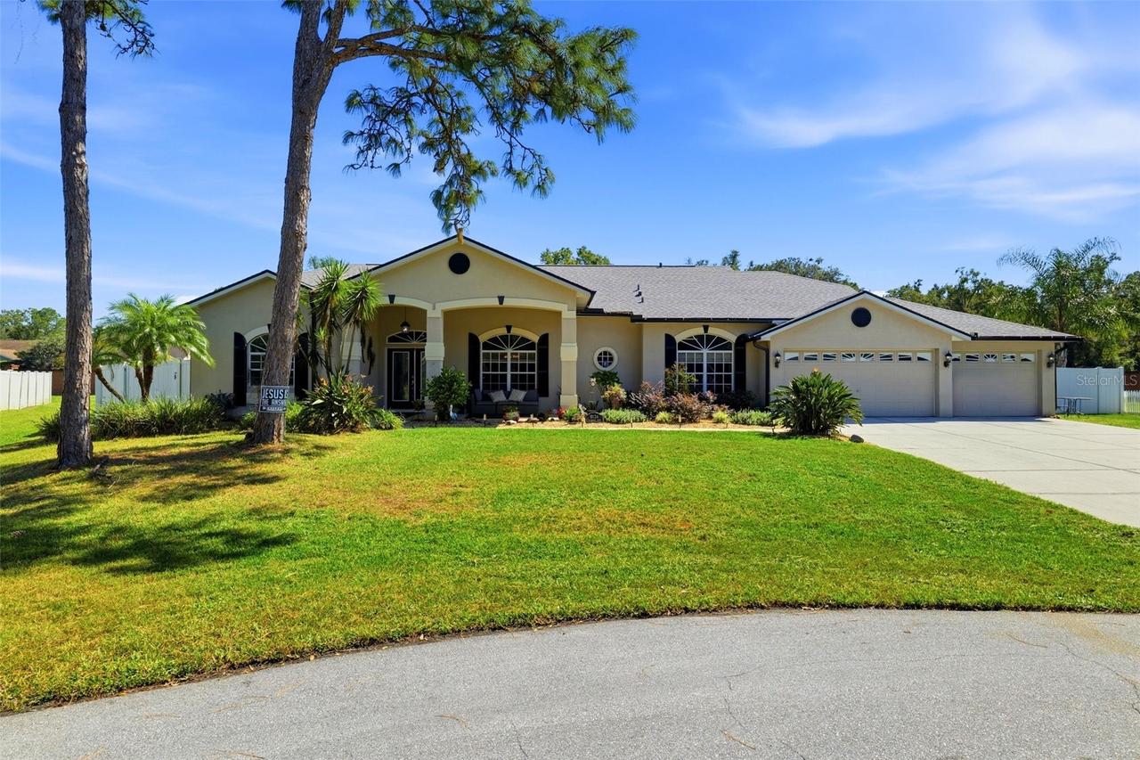 10124 Maybrook Ct., New Port Richey, FL 34654