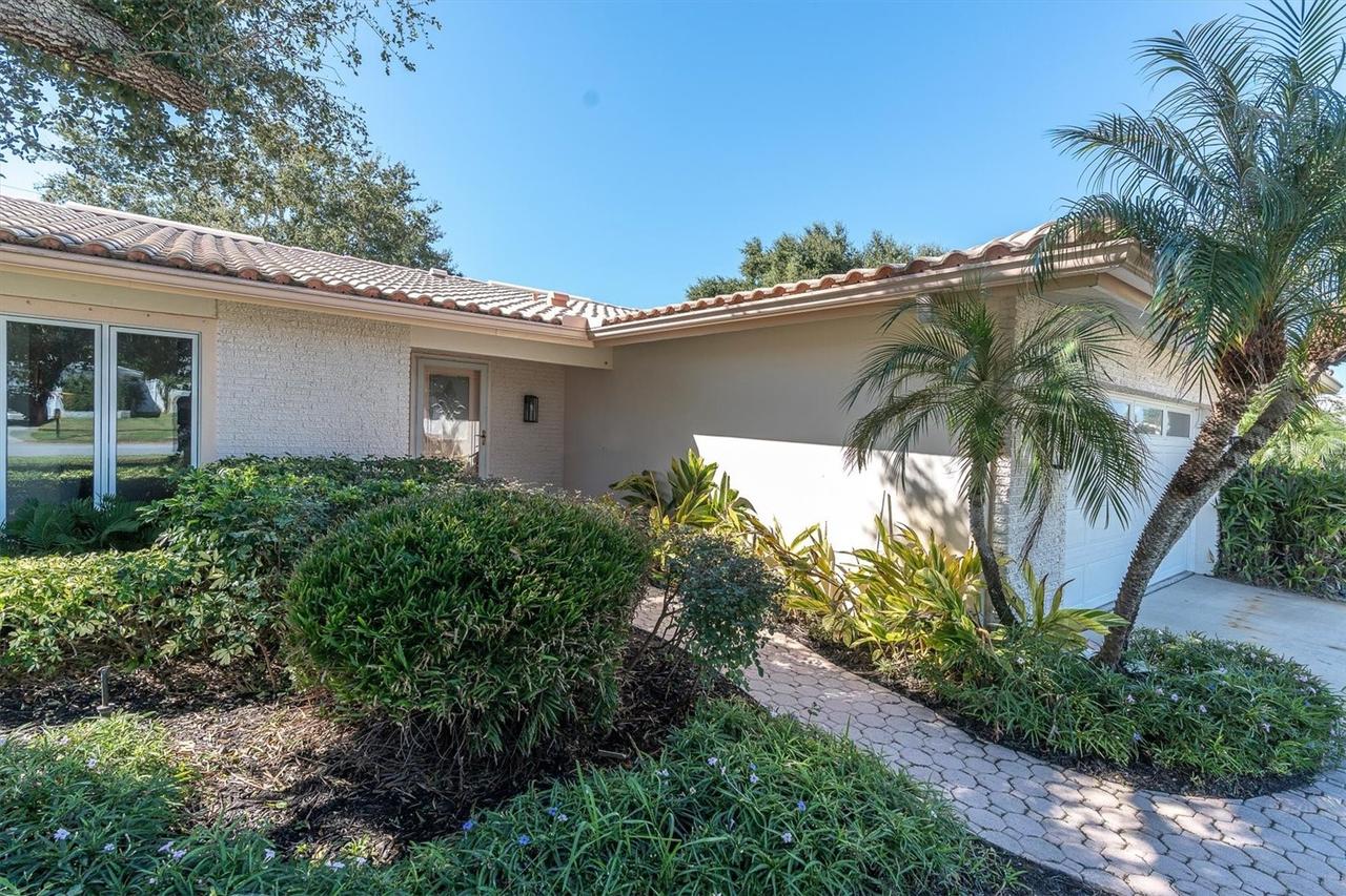 10248 Imperial Point Dr., Largo, FL 33774
