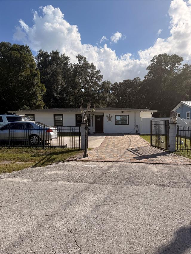118 W Prince St., Tampa, FL 33612