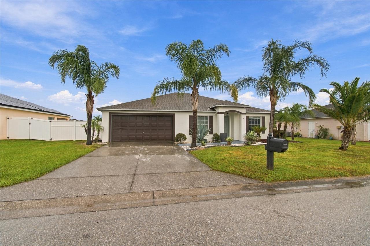 376 Lake Eloise Pointe Dr., Winter Haven, FL 33880