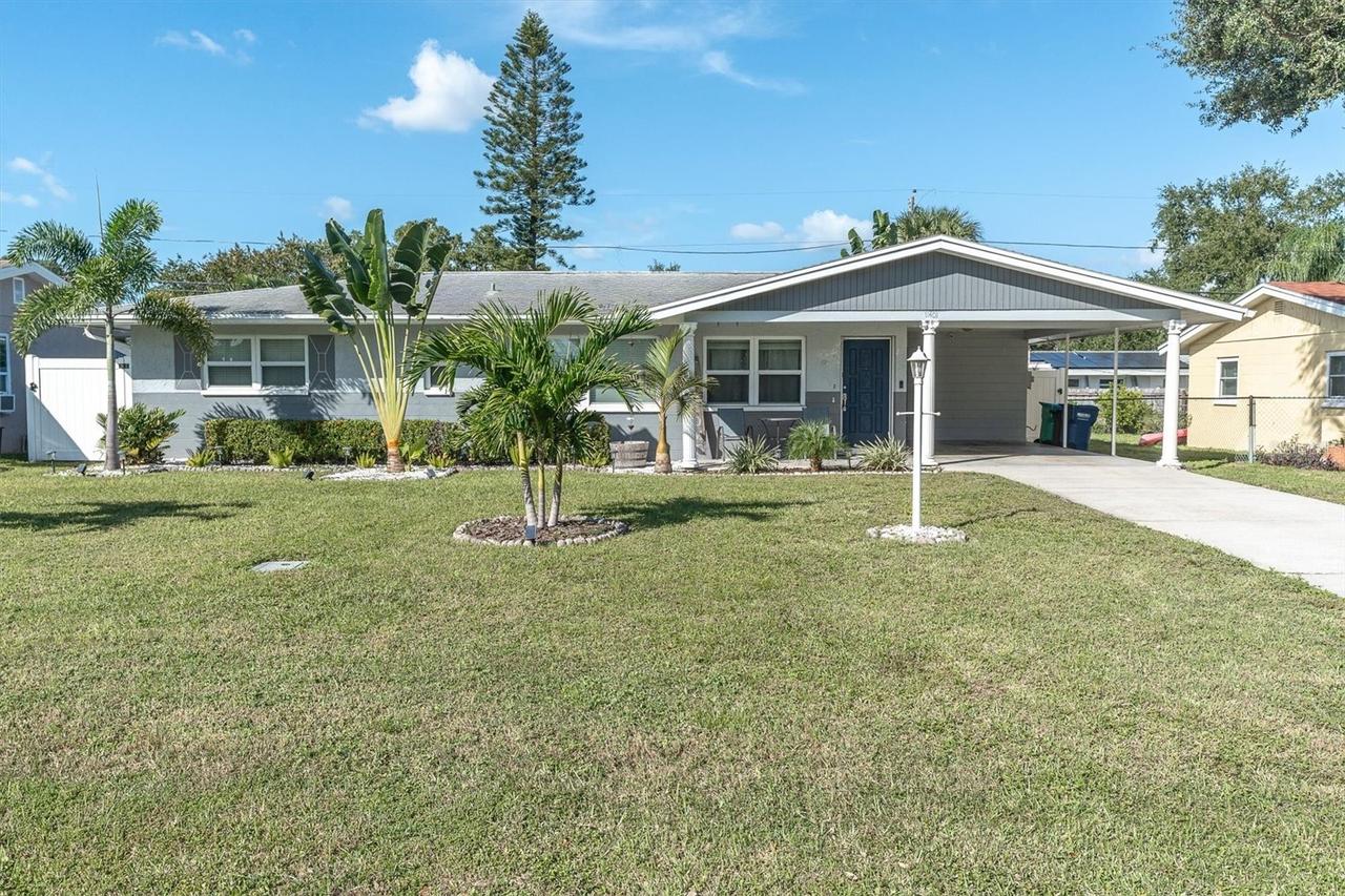 11401 81st Ave., Seminole, FL 33772