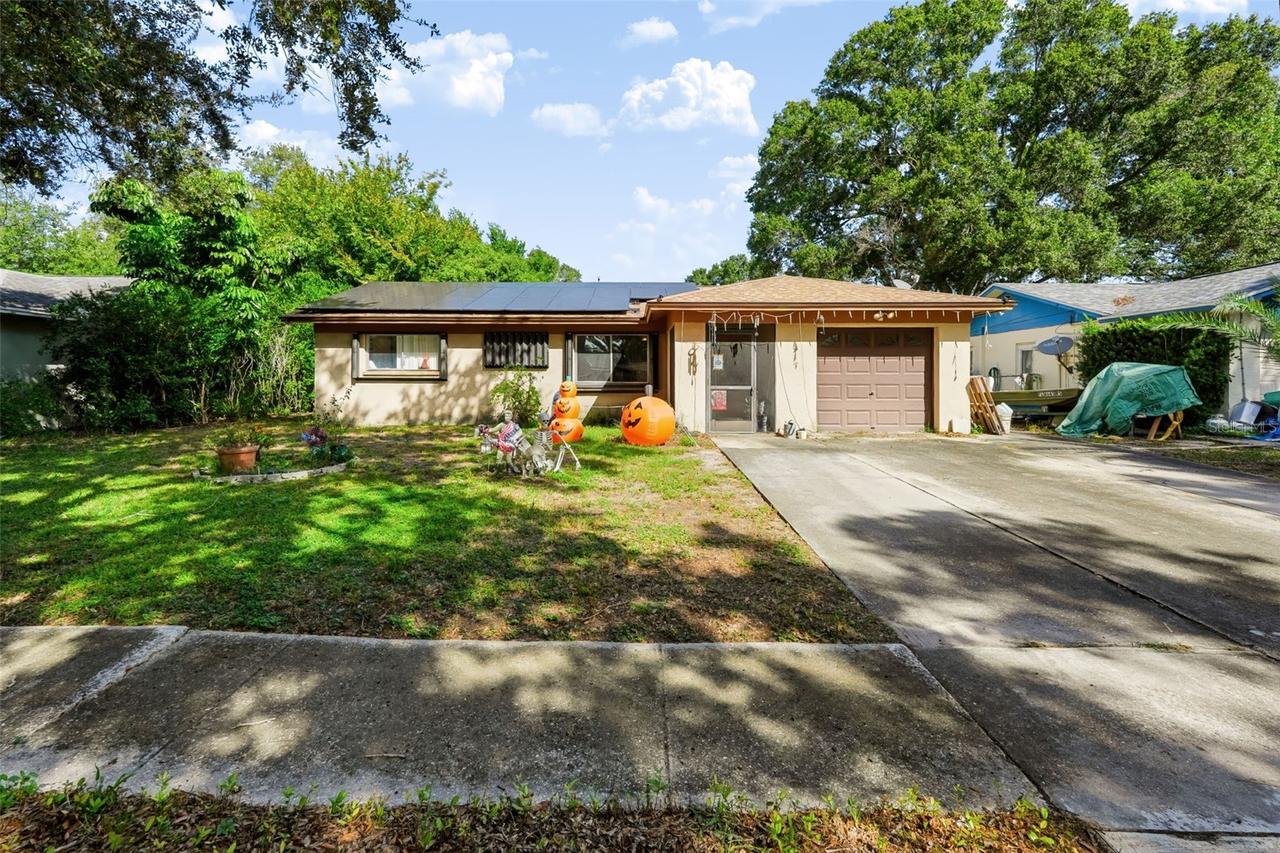 8399 79th Ave., Seminole, FL 33777