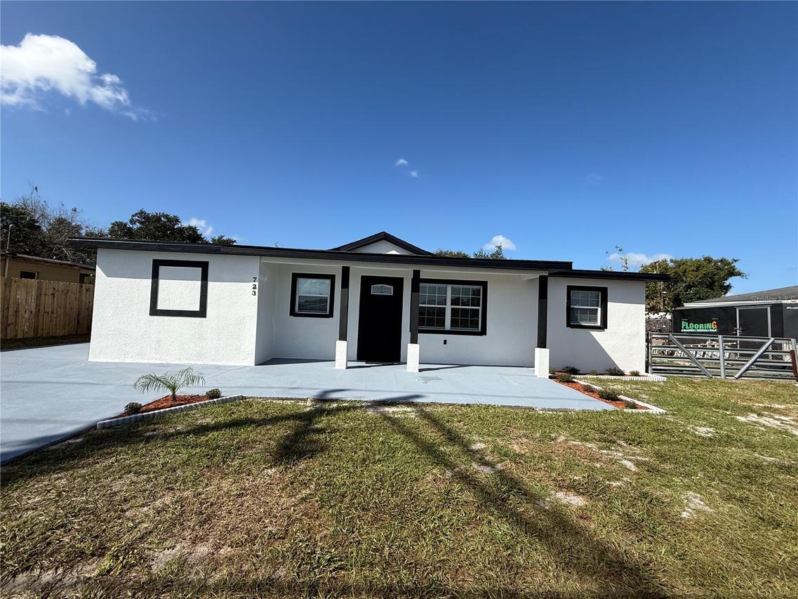 723 S Combee Rd., Lakeland, FL 33801