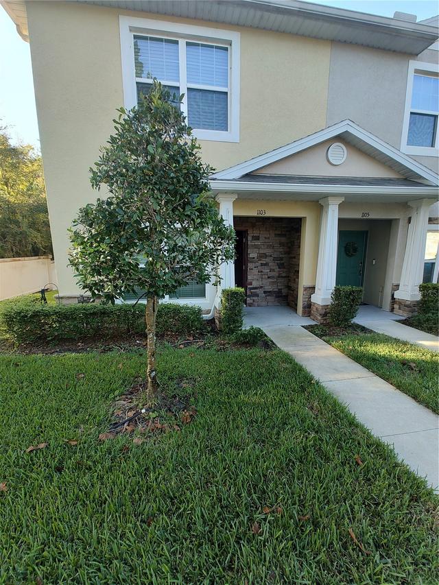 1103 Hillhurst Dr., Wesley Chapel, FL 33543