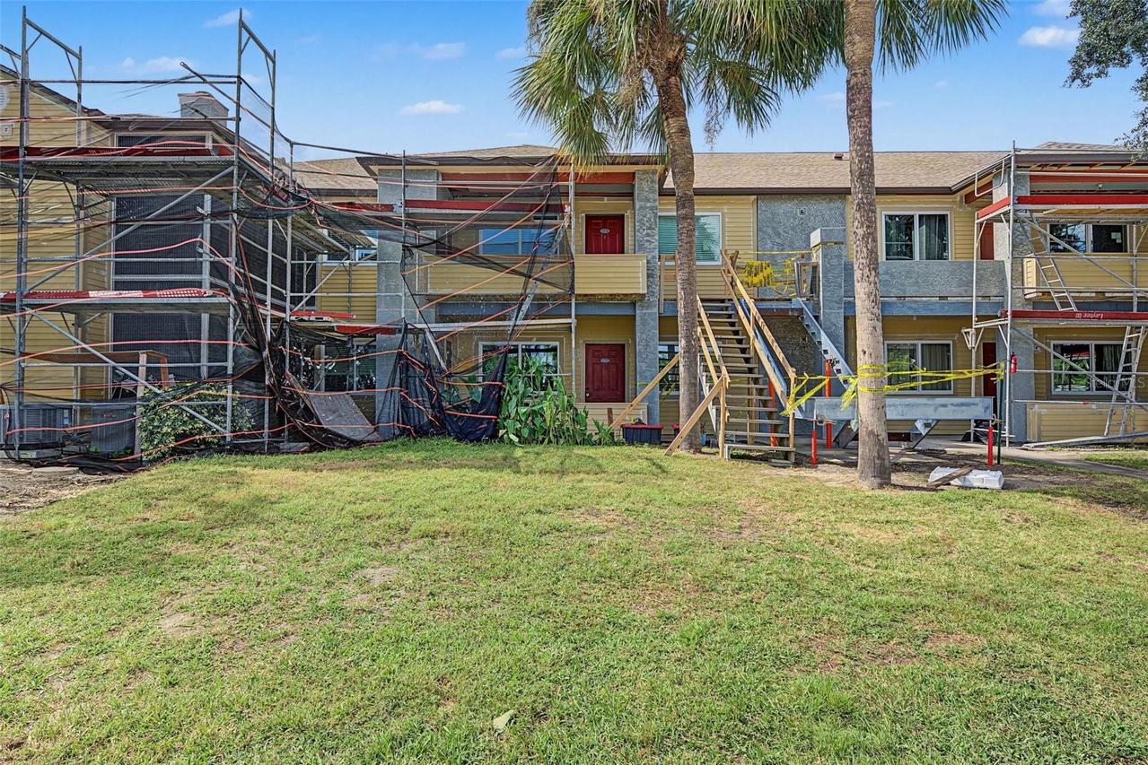 10263 Gandy Blvd. #101, St Petersburg, FL 33702
