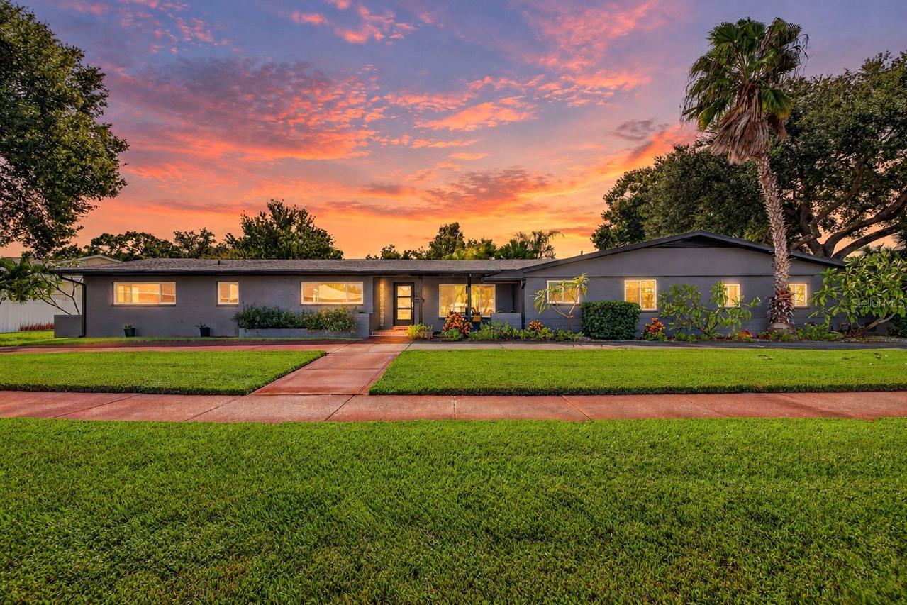 628 64th St., St Petersburg, FL 33710