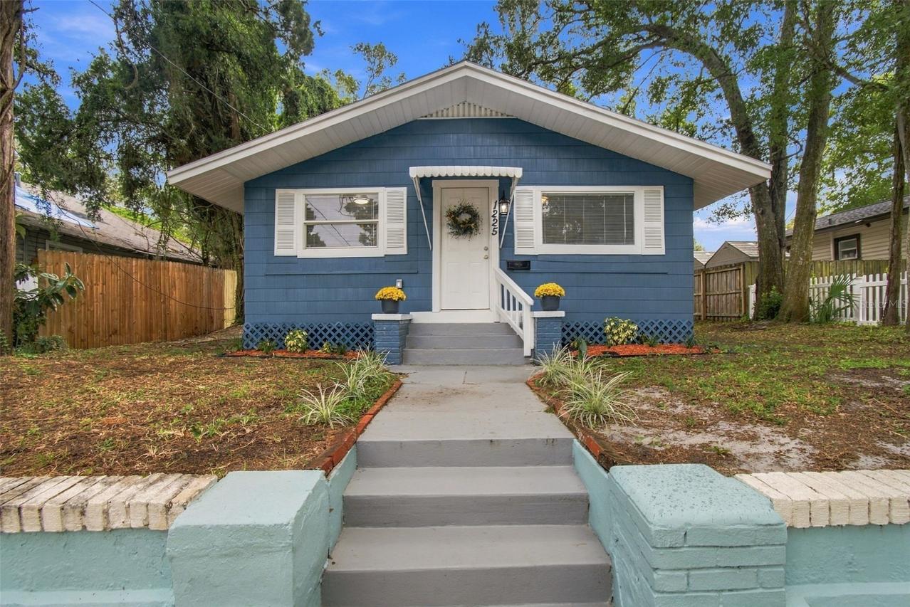 1225 E Osborne Ave., Tampa, FL 33603