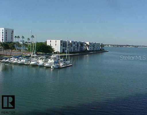 7300 Sun Island Dr. #303, South Pasadena, FL 33707