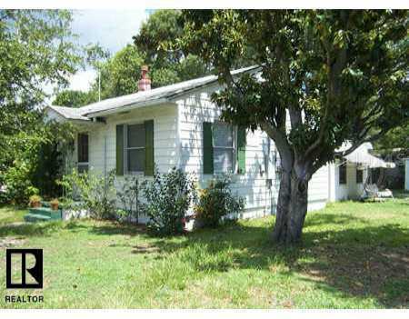 1055 30th Ave., St Petersburg, FL 33704