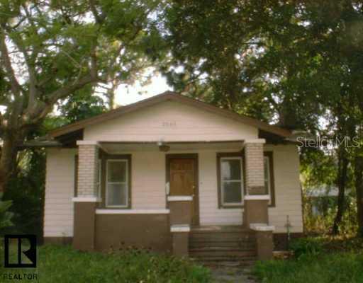 2540 Dartmouth Ave., St Petersburg, FL 33713